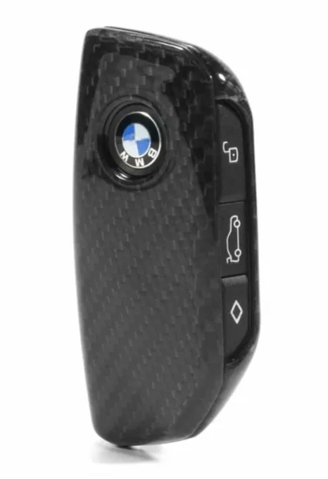 Husa Cheie BMW din Carbon (2023+), compatibila cu BMW i5, i7, Seria 2, 3, 5, 7 – Negru lucios
